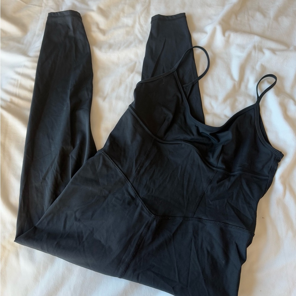 Women’s athletic jumpsuit romper
